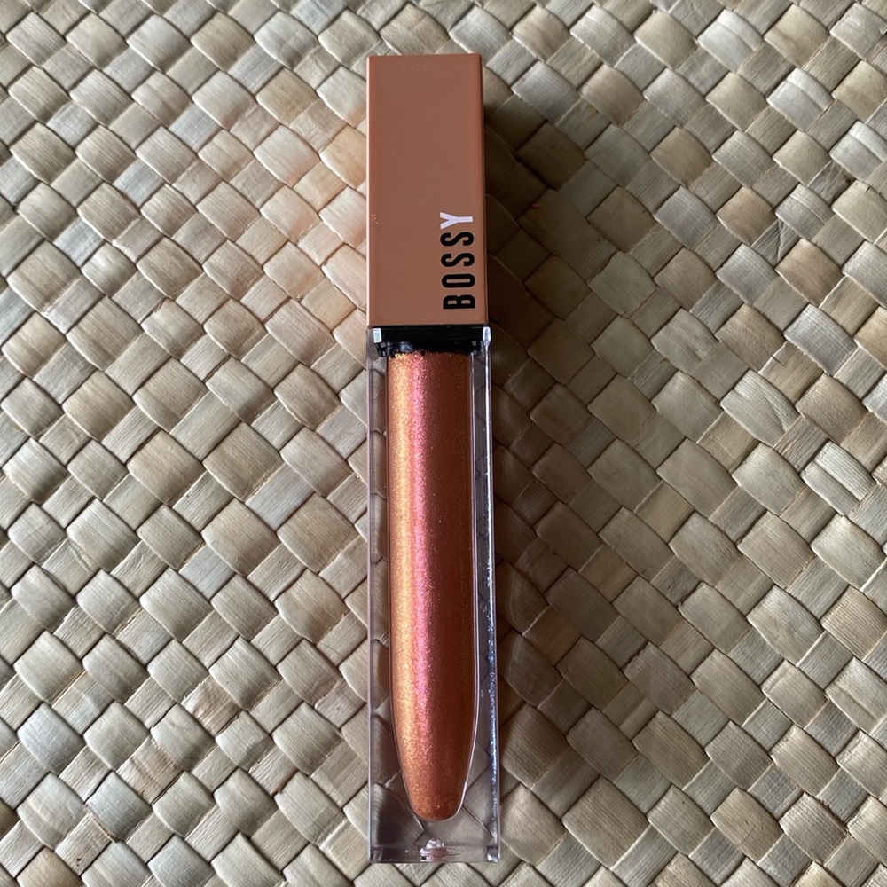 Bossy Lipgloss in Empowered